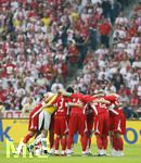Fussball DFB-Pokal-Finale in Berlin, 26.05.2007,  VfB Stuttgart - 1.FC Nürnberg, Die Stuttgarter beschwoeren vor dem Spiel den Teamgeist
