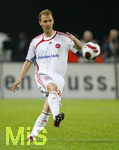 Fussball DFB-Pokal-Finale in Berlin, 26.05.2007,  VfB Stuttgart - 1.FC Nürnberg,  Der Nuernberger Dominik REINHARDT am Ball