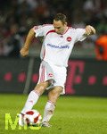 Fussball DFB-Pokal-Finale in Berlin, 26.05.2007,  VfB Stuttgart - 1.FC Nürnberg, Der Nuernberger Jan POLAK am Ball,