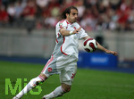 Fussball DFB-Pokal-Finale in Berlin, 26.05.2007,  VfB Stuttgart - 1.FC Nürnberg, Javier Horacio PINOLA (Nürnberg) stoppt den Ball mit der Brust.           
