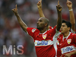 Fussball DFB-Pokal-Finale in Berlin, 26.05.2007,  VfB Stuttgart - 1.FC Nürnberg, Torjubel von CACAU (li, Stuttgart) nach dem 1:0 für Stuttgart.  