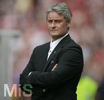 Fussball DFB-Pokal-Finale in Berlin, 26.05.2007,  VfB Stuttgart - 1.FC Nürnberg, Trainer Armin VEH (Stuttgart) ist nachdeklich. 