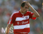 Fussball 1.Bundesliga 2006/07, Freundschaftsspiel, SSV Ulm 1846 - FC Bayern München, Dienstag 22.05.07, Roy MAKAAY  (Bayern München) ist nachdenklich.     