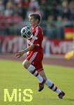 Fussball 1.Bundesliga 2006/07, Freundschaftsspiel, SSV Ulm 1846 - FC Bayern München, Dienstag 22.05.07,  Toni KROOS (Bayern München) am Ball.