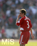 Fussball 1.Bundesliga 2006/07, Freundschaftsspiel, SSV Ulm 1846 - FC Bayern München, Dienstag 22.05.07, Rückenansicht: Philipp LAHM (Bayern München) ist unzufrieden. 