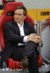 Fussball 1.Bundesliga 2006/07:  34. Spieltag,  VfB Stuttgart - FC Energie Cottbus  19.05.2007, Sportdirektor Horst HELDT (Stuttgart) ist vor dem Spiel angespannt. 