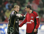 Fussball 1.Bundesliga 2006/07:  Spieltag 24, Bayer 04 Leverkusen - VfB Stuttgart, 03.03.07,  Torwart Rene ADLER (li) und Marko BABIC (re, beide Leverkusen) stimmen sich ab.