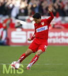 1. Bundesliga Herren, 25.Spieltag im Gottlieb-Daimler-Stadion, VfB Stuttgart - VFL Wolfsburg,  Ricardo OSORIO  (Stuttgart) Schusshaltung.  