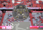 16.08.2019, Fussball 1. Bundesliga 2019/2020, 1.Spieltag, FC Bayern Mnchen - Hertha BSC Berlin, in der Allianzarena Mnchen. Die Meisterschale steht auf der Stele bereit. 

