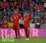 05.10.2019, Fussball 1. Bundesliga 2019/2020, 7.Spieltag, FC Bayern Mnchen - TSG Hoffenheim, in der Allianz-Arena Mnchen. v.i: Niklas Sle (FC Bayern Mnchen), Joshua Kimmich (FC Bayern Mnchen) frustriert.


