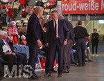 15.11.2019, Fussball 1. Bundesliga 2019/2020,  FC Bayern Mnchen, Jahreshauptversammlung 2019 in der Olympiahalle Mnchen, v.li: Oliver Kahn und Herbert Hainer.

 
