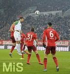 17.12.2019, Fussball 1. Bundesliga 2019/2020, 16.Spieltag, FC Augsburg - Fortuna Dsseldorf, in der WWK-Arena Augsburg, li: Rani Khedira (FC Augsburg) Kopfball.


