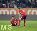 17.12.2019, Fussball 1. Bundesliga 2019/2020, 16.Spieltag, FC Augsburg - Fortuna Dsseldorf, in der WWK-Arena Augsburg,  Nach dem Spiel, v.li: Niko Gieelmann (Dsseldorf) und Oliver Fink (Dsseldorf) frustriert.

