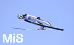 01.01.2020, Skispringen Vierschanzentournee, Neujahrsspringen in Garmisch Partenkirchen auf der groen Olympiaschanze, Mackenzie Boyd-Clowes (Kanada) in der Luft.