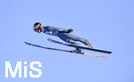 01.01.2020, Skispringen Vierschanzentournee, Neujahrsspringen in Garmisch Partenkirchen auf der groen Olympiaschanze,  Taku Takeuchi (Japan) in der Luft.