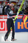 01.01.2020, Skispringen Vierschanzentournee, Neujahrsspringen in Garmisch Partenkirchen auf der groen Olympiaschanze, Karl Geiger (GER) ist gelandet.