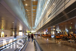 06.01.2020, Hamad-International-Airport Doha, Katar. Innenaufnahme, Restaurant, Laufband,  