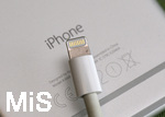 14.02.2020, Apple iPhone Ladekabel, Lightning-Stecker. 