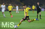 14.02.2020, Fussball 1. Bundesliga 2019/2020, 22. Spieltag, Borussia Dortmund - Eintracht Frankfurt, im Signal-Iduna-Park Dortmund. Raphael Guerreiro (Dortmund)


