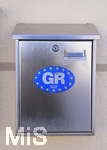 06.04.2020,  Briefkasten an einem Haus in Mindelheim (Unterallgu) mit Griechischem Europa-Aufkleber.