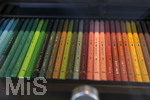 18.05.2020, Schaufenster in Fssen im Allgu, Farbmalstifte von Faber-Castell