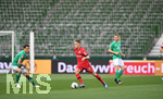 Zweikampf, Duell  Florian Wirtz (Leverkusen) gegen Maximilian Eggestein (Bremen).

Sport: Fussball: 1. Bundesliga: Saison 19/20: 26. Spieltag: SV Werder Bremen - Bayer 04 Leverkusen, 18.05.2020

Foto: Marvin Ibo Gngr/GES/POOL

