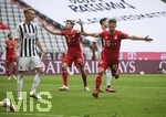 20.06.2020, Fussball 1. Bundesliga 2019/2020, 33. Spieltag, FC Bayern Muenchen - SC Freiburg, in der Allianz-Arena Muenchen, re: Joshua Kimmich (FC Bayern Mnchen) Torjubel.

Foto: Rauchensteiner/Pool/via MIS

Nur fr journalistische Zwecke! Only for editorial use! 

Gem den Vorgaben der DFL Deutsche Fuball Liga ist es untersagt, in dem Stadion und/oder vom Spiel angefertigte Fotoaufnahmen in Form von Sequenzbildern und/oder videohnlichen Fotostrecken zu verwerten bzw. verwerten zu lassen. DFL regulations prohibit any use of photographs as image sequences and/or quasi-video.    

National and international NewsAgencies OUT. 


