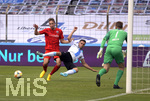 04.07.2020, Fussball 3. Bundesliga 2019/2020, 38.Spieltag, TSV 1860 Mnchen - FC Ingolstadt, im Grnwalderstadion Mnchen,  v.li: Tobias Schrck (Ingolstadt) gegen Stefan Lex (TSV 1860 Mnchen).

