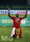 Berlin Deutschland, 04. Juli 2020,  
, BAYER04 LEVERKUSEN - FC BAYERN MUENCHEN  , Finale in Berlin,  Jubel des Pokalsiegers FC Bayern:  David Alaba (FC Bayern Mnchen) betet zum Himmel vor dem Pokal am Boden.


Foto: Hans Rauchensteiner / Pool / via MIS

Important: DFL REGULATIONS PROHIBIT ANY USE OF PHOTOGRAPHS as IMAGE SEQUENCES and/or QUASI-VIDEO - 
National and international News-Agencies OUT
Editorial Use ONLY