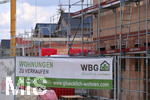 20.07.2020,  Baustelle fr eine Wohnanlage in einem Wohngebiet in Mindelheim, Die WBG bietet die Wohnungen schon zum Kauf an.