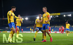 11.09.2020, Fussball DFB Pokal 2020/2021, 1. Runde, Eintracht Braunschweig - Hertha BSC Berlin, im Eintracht-Stadion Braunschweig. Jubel (L-R) Fabio Kaufmann (Eintracht Braunschweig), Danilo Wiebe (Eintracht Braunschweig), Suleiman Abdullahi (Eintracht Braunschweig) und Torschtze Martin Kobylanski (Eintracht Braunschweig) zum Tor zum 4:3


