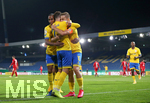 11.09.2020, Fussball DFB Pokal 2020/2021, 1. Runde, Eintracht Braunschweig - Hertha BSC Berlin, im Eintracht-Stadion Braunschweig. Jubel (L-R) Suleiman Abdullahi (Eintracht Braunschweig), Fabio Kaufmann (Eintracht Braunschweig) und Torschtze Martin Kobylanski (Eintracht Braunschweig) zum Tor zum 4:3


