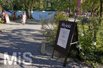 12.09.2020, Immenstadt im Allgu,  am Inselsee fahren die Wakeboarder am Schlepplift ber den See. 
