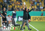 14.09.2020, Fussball DFB Pokal 2020/2021, 1. Runde, SG Dynamo Dresden - Hamburger SV, im Rudolf-Harbig-Stadion Dresden. Jubel Trainer Markus Kauczinski (Dynamo Dresden) zum Tor zum 1:0


