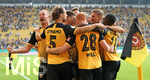 14.09.2020, Fussball DFB Pokal 2020/2021, 1. Runde, SG Dynamo Dresden - Hamburger SV, im Rudolf-Harbig-Stadion Dresden. Jubel Dynamo Dresden zum Tor zum 1:0


