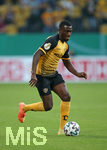 14.09.2020, Fussball DFB Pokal 2020/2021, 1. Runde, SG Dynamo Dresden - Hamburger SV, im Rudolf-Harbig-Stadion Dresden. Agyemang Diawusie (Dynamo Dresden)


