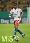 14.09.2020, Fussball DFB Pokal 2020/2021, 1. Runde, SG Dynamo Dresden - Hamburger SV, im Rudolf-Harbig-Stadion Dresden. Josha Vagnoman (Hamburg)


