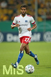 14.09.2020, Fussball DFB Pokal 2020/2021, 1. Runde, SG Dynamo Dresden - Hamburger SV, im Rudolf-Harbig-Stadion Dresden. Josha Vagnoman (Hamburg)


