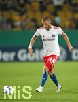 14.09.2020, Fussball DFB Pokal 2020/2021, 1. Runde, SG Dynamo Dresden - Hamburger SV, im Rudolf-Harbig-Stadion Dresden. Aaron Hunt (Hamburg)


