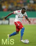 14.09.2020, Fussball DFB Pokal 2020/2021, 1. Runde, SG Dynamo Dresden - Hamburger SV, im Rudolf-Harbig-Stadion Dresden. Khaled Narey (Hamburg)


