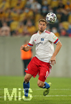 14.09.2020, Fussball DFB Pokal 2020/2021, 1. Runde, SG Dynamo Dresden - Hamburger SV, im Rudolf-Harbig-Stadion Dresden. Simon Terodde (Hamburg)


