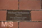 16.09.2020, Bad Wrishofen (Unterallgu), Gedenksteine im Asphalt vor dem Kino in Bad Wrishofen. Regisseur Michael Verhoeven
