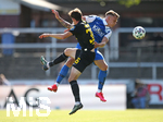 19.09.2020, Fussball 3. Liga 2020/2021, 1. Spieltag, SV Meppen - TSV 1860 Mnchen, in der Hnsch-Arena Meppen. (L-R) Phillipp Steinhart (1860 Mnchen) gegen Rene Guder (SV Meppen)


