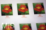 28.09.2020, Porto der Post fr Briefe, Markenset mit 10x 0,80 EURO, Heftchen mit 10 mal 80-Cent Briefmarken. 
