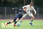 07.10.2020, Fussball Testspiel Saison 2020/2021, SV Werder Bremen - FC St. Pauli im Stadion Platz 11 Bremen. (L-R) Romano Schmid (Werder Bremen), Christian Viet (FC St. Pauli)


