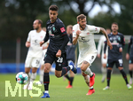 07.10.2020, Fussball Testspiel Saison 2020/2021, SV Werder Bremen - FC St. Pauli im Stadion Platz 11 Bremen. (L-R) Ilia Gruev (Werder Bremen), Guido Burgstaller (FC St. Pauli


