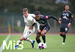 07.10.2020, Fussball Testspiel Saison 2020/2021, SV Werder Bremen - FC St. Pauli im Stadion Platz 11 Bremen. (L-R) Christian Viet (FC St. Pauli), Felix Agu (Werder Bremen)


