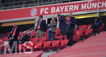 15.10.2020, Fussball DFB-Pokal 2020/2021, 1.Runde, 1.FC Dren - FC Bayern Mnchen, in der Allianz-Arena Mnchen. Eine Delegation aus Dren macht Stimmung auf der Tribne,   


