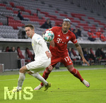 15.10.2020, Fussball DFB-Pokal 2020/2021, 1.Runde, 1.FC Dren - FC Bayern Mnchen, in der Allianz-Arena Mnchen.  Jerome Boateng (re, FC Bayern Mnchen) am Ball.


