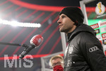 15.10.2020, Fussball DFB-Pokal 2020/2021, 1.Runde, 1.FC Dren - FC Bayern Mnchen, in der Allianz-Arena Mnchen. Thomas Mller (FC Bayern Mnchen) nach dem Spiel beim TV-Interview. 


